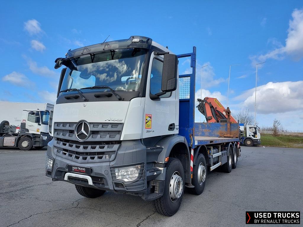 Mercedes-Benz Arocs